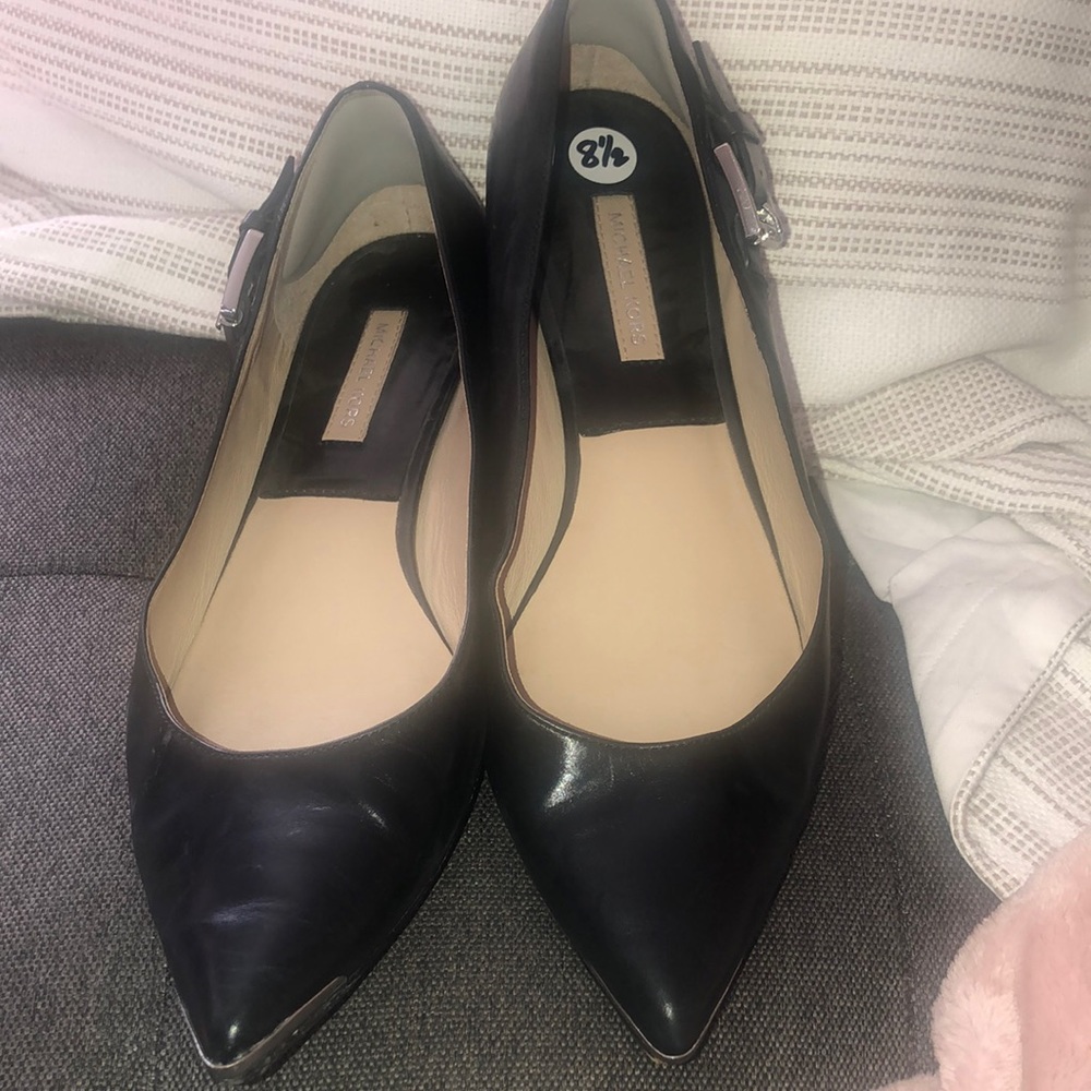 Michael Kors pointy toe side buckle leather flats